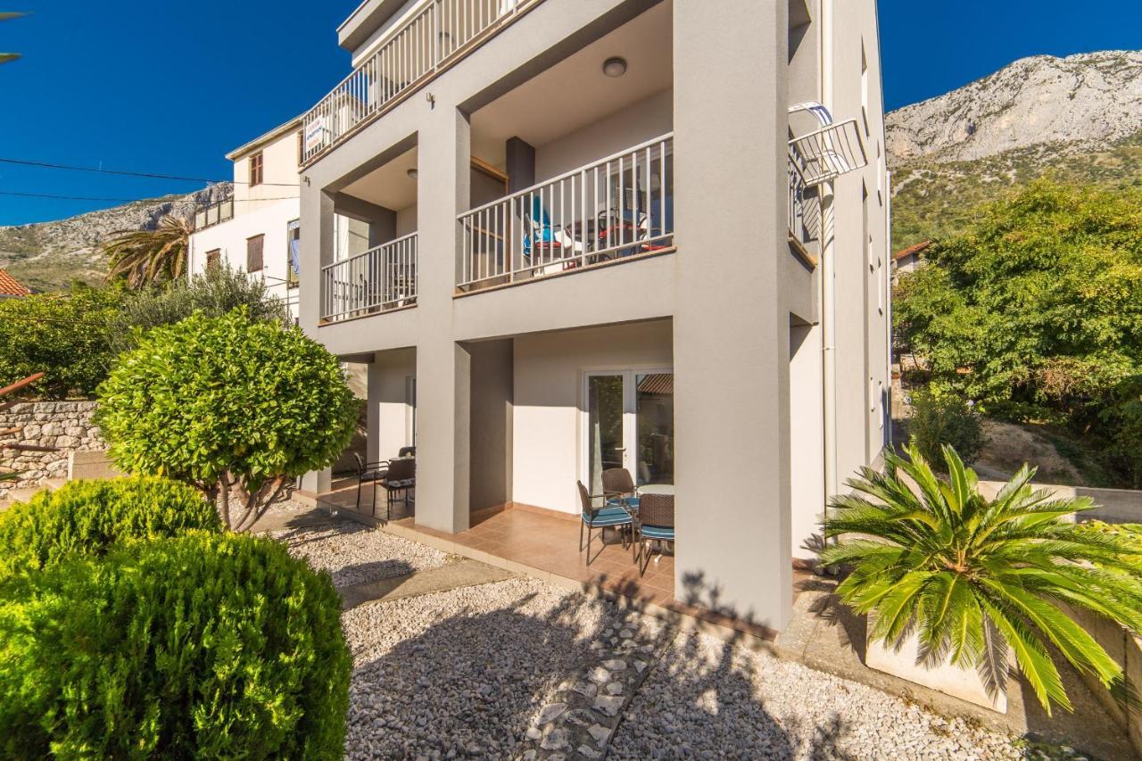 Apartments By The Sea Brist, Makarska - 11078 ภายนอก รูปภาพ