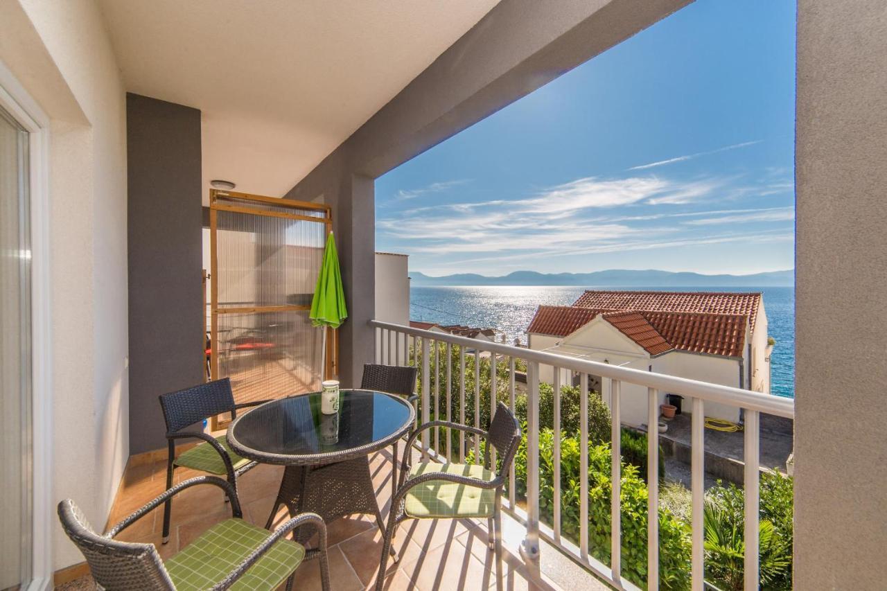 Apartments By The Sea Brist, Makarska - 11078 ภายนอก รูปภาพ